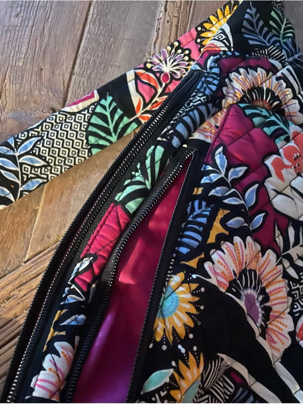 Vera Bradley Floral Backpack New Without Tags Excellent Condition - Picture 6 of 10